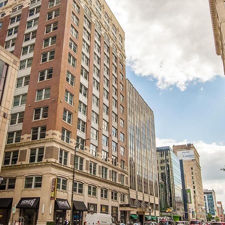 Frontdesk Penn Street Tower Apts Downtown Indy Apartment Indianapolis Exterior foto